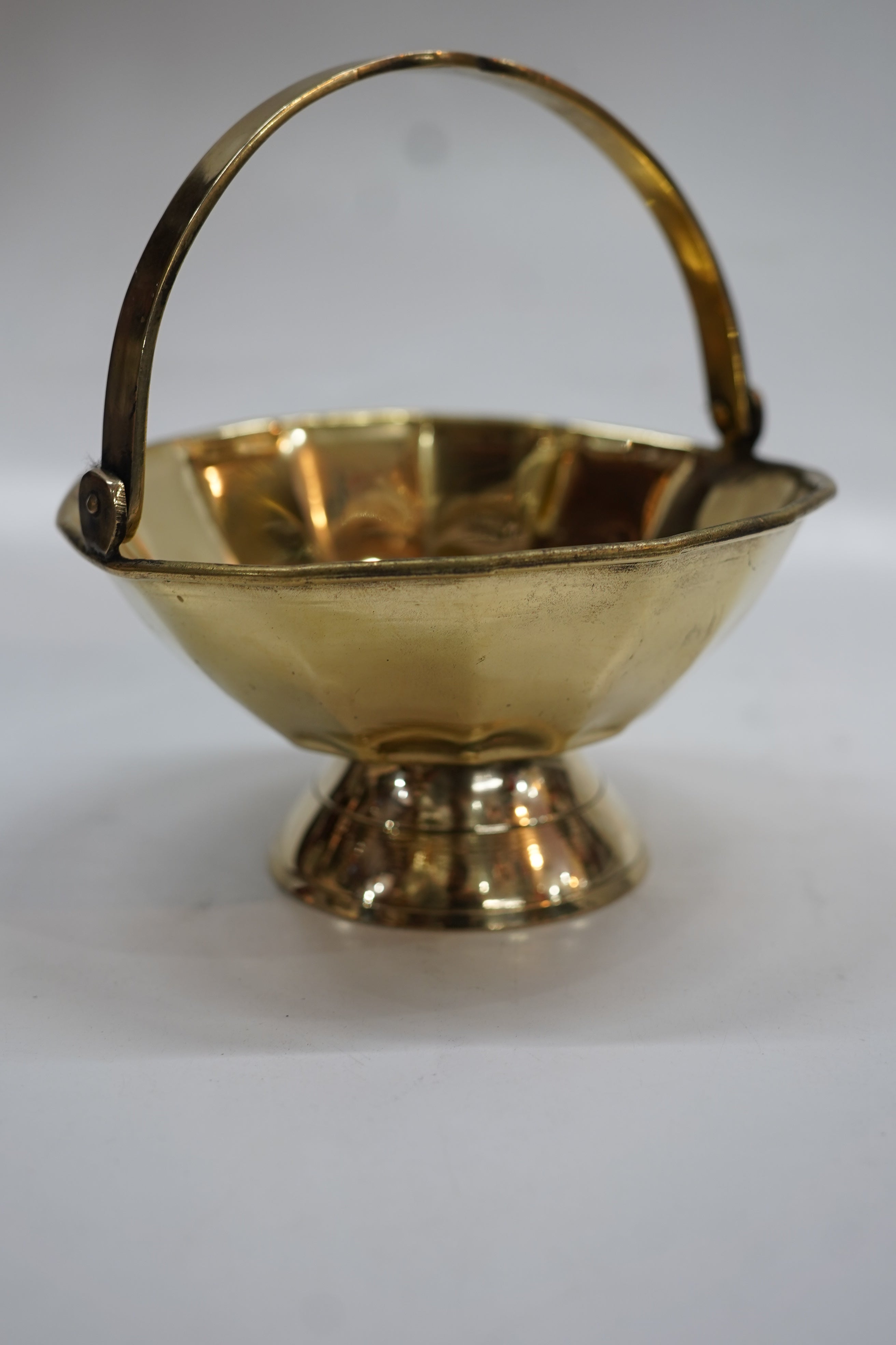 Premium Brass Decorative Basket with Handle | Traditional Brass Tokri for Puja, Fruits & Home Decor