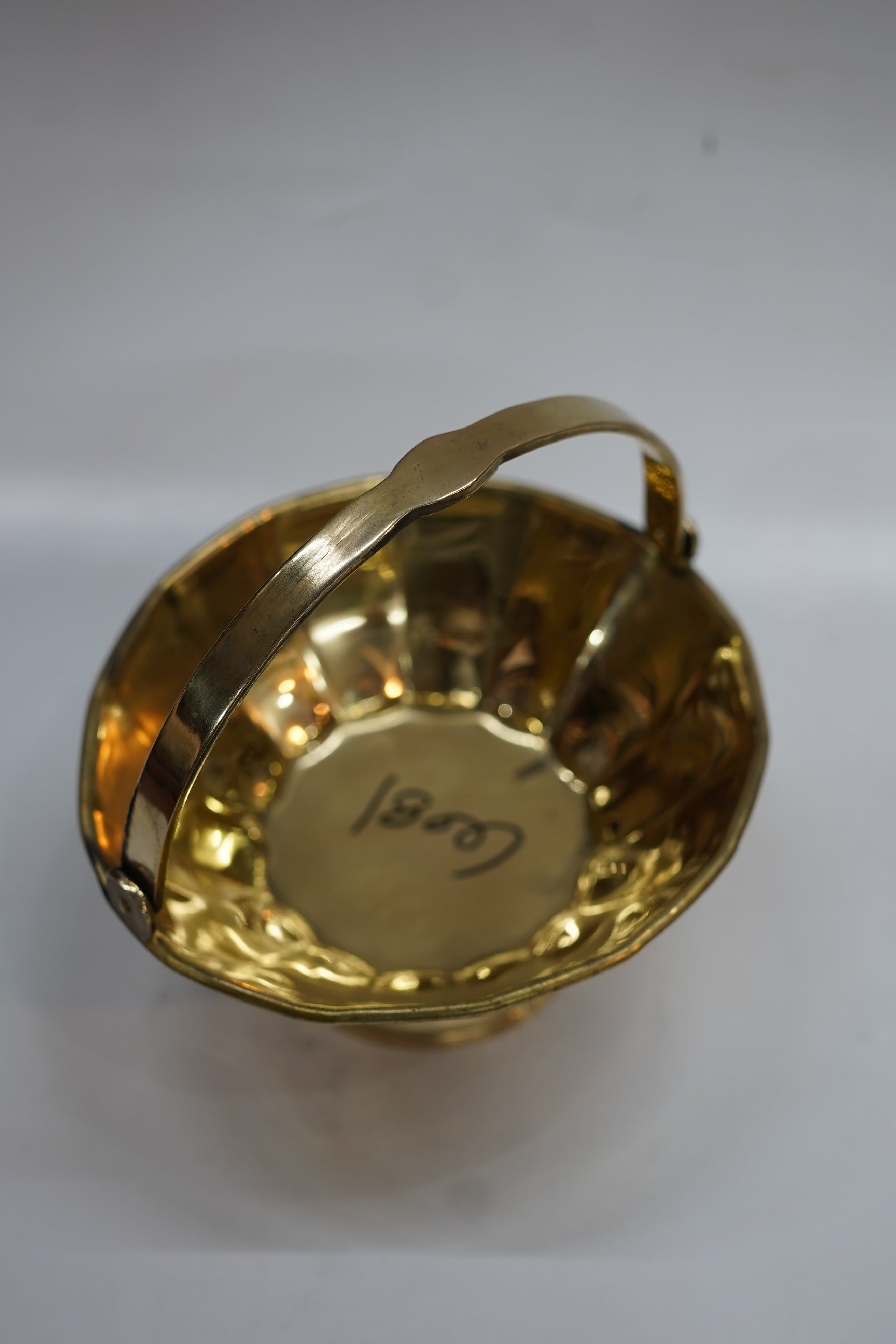 Premium Brass Decorative Basket with Handle | Traditional Brass Tokri for Puja, Fruits & Home Decor