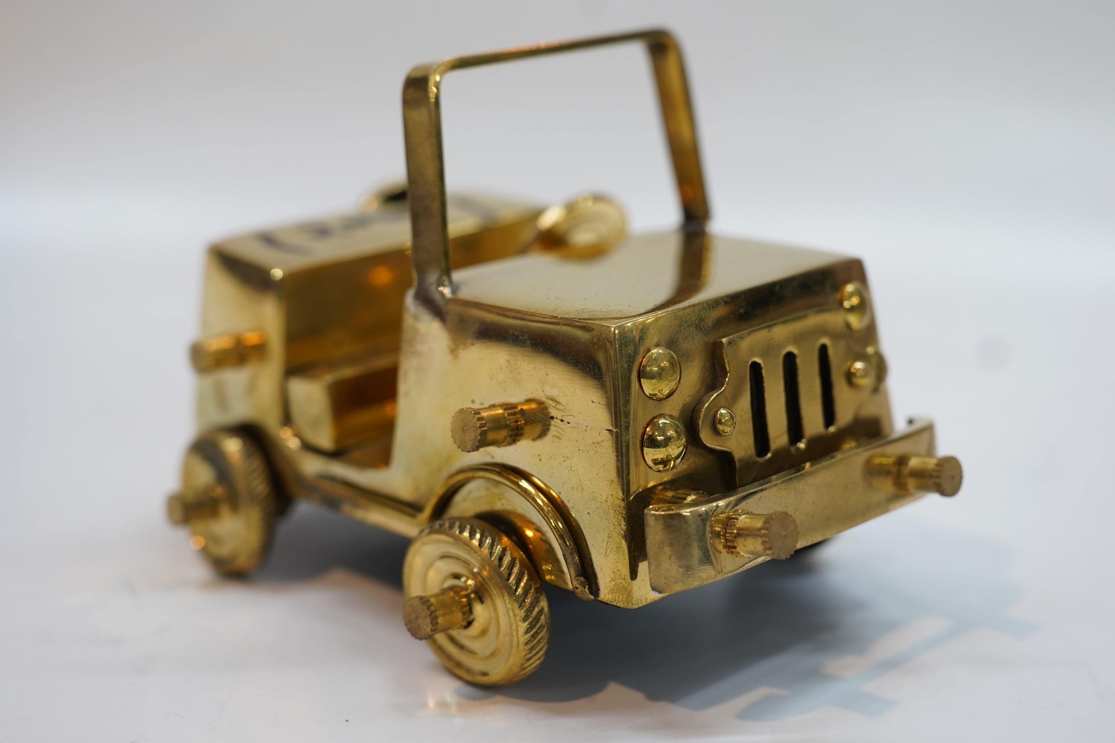 Premium Brass Open-Jeep Collectible Miniature Toy / Table Decor