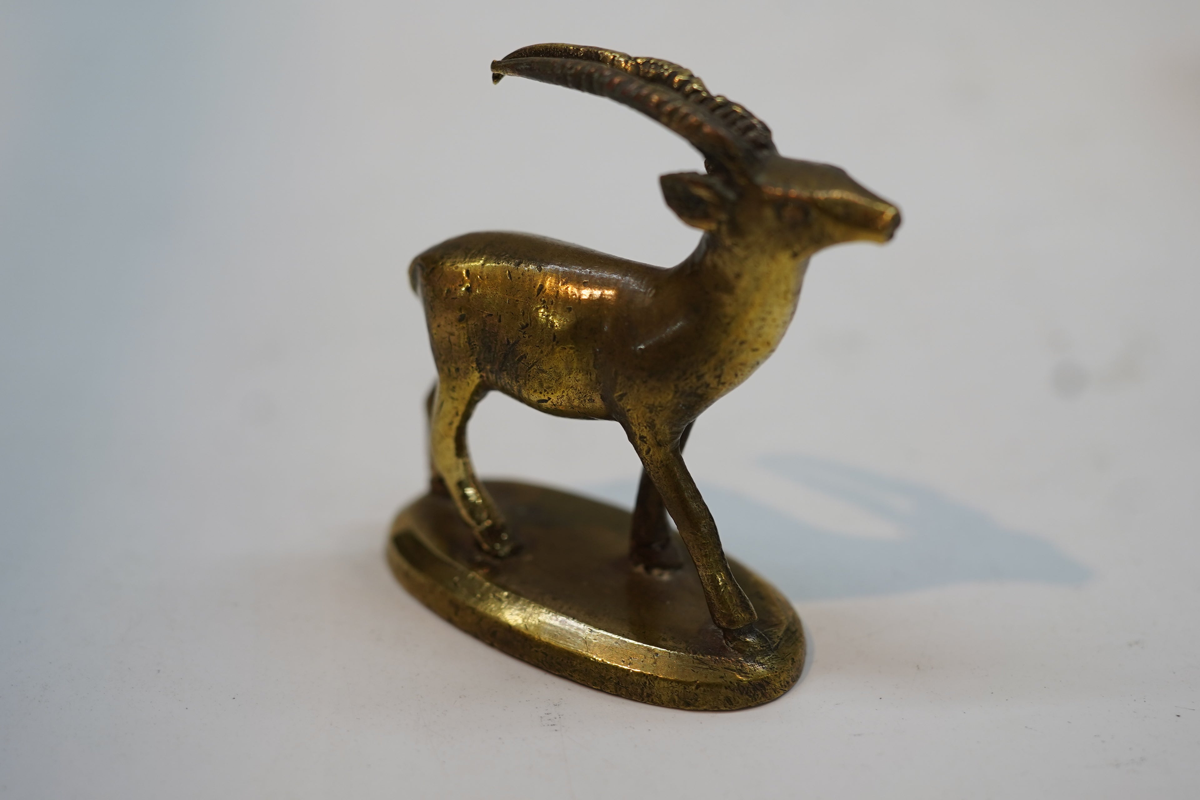 Vintage Brass Antelope Figurine – Antique Miniature Ibex Deer Statue for Home Decor, Office Desk & Collectibles